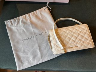 （分類：）位於 。 由 michelllleg 提交（商品編號 1363275151，圖片 1）。簡介： 。