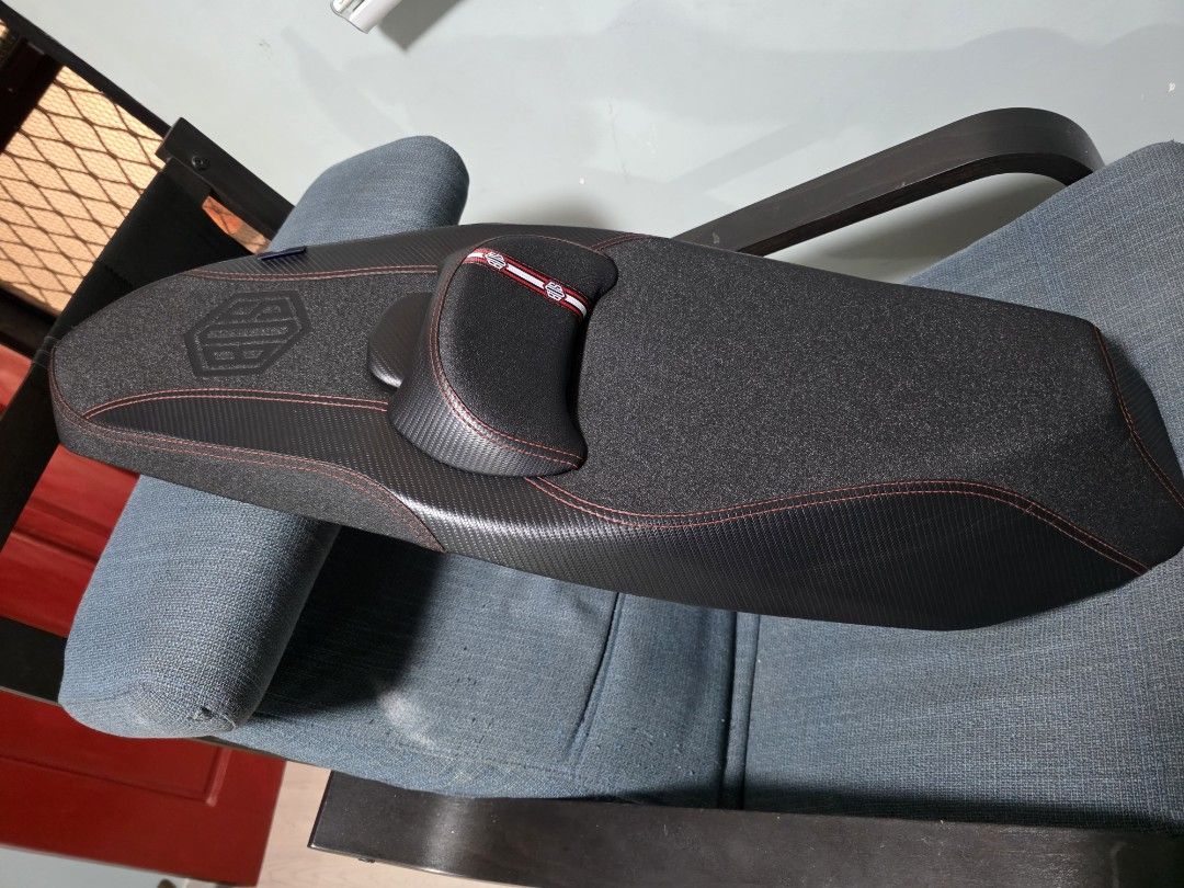 Custom Semi flat seat for PCX160 (Category: Body Parts and Accessories) located in Marilao. Submitted by royalwind.7829fd (Listing ID 1363204928, Image 1). Description: Almost new! See pics for reference Custom semi flat seat from Boss Batusai No swap. RFS: Decluttering Item Location: Marilao,Bulacan Shipping at buyer's expense. Mode of Payment: Gcash / Bank transfer.