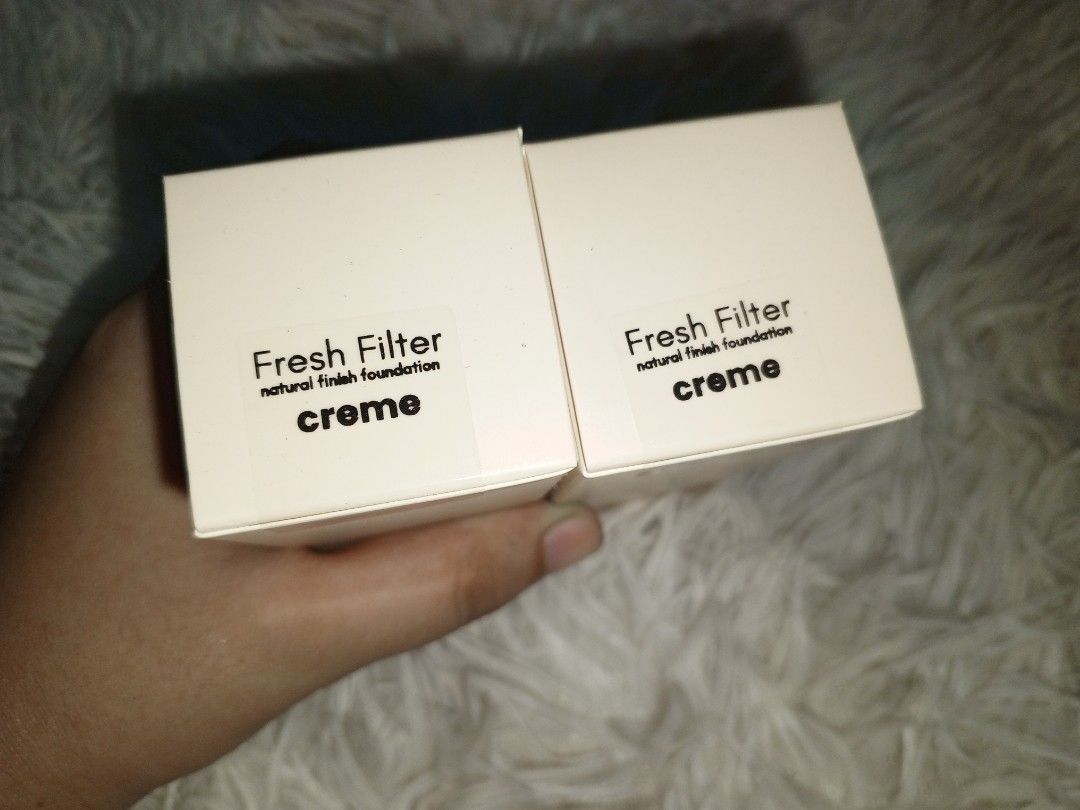 detail foundation (Category: Makeup) located in San Marcelino. Submitted by ynzhi (Listing ID 1363265811, Image 1). Description: 300 EACH shade: creme 📍zambales 🚚 jnt.