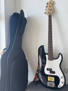 Fender Precision Bass