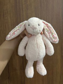 (Category: ) located in . Submitted by pasarbuysg (Listing ID 1363270404, Image 1). Description: .