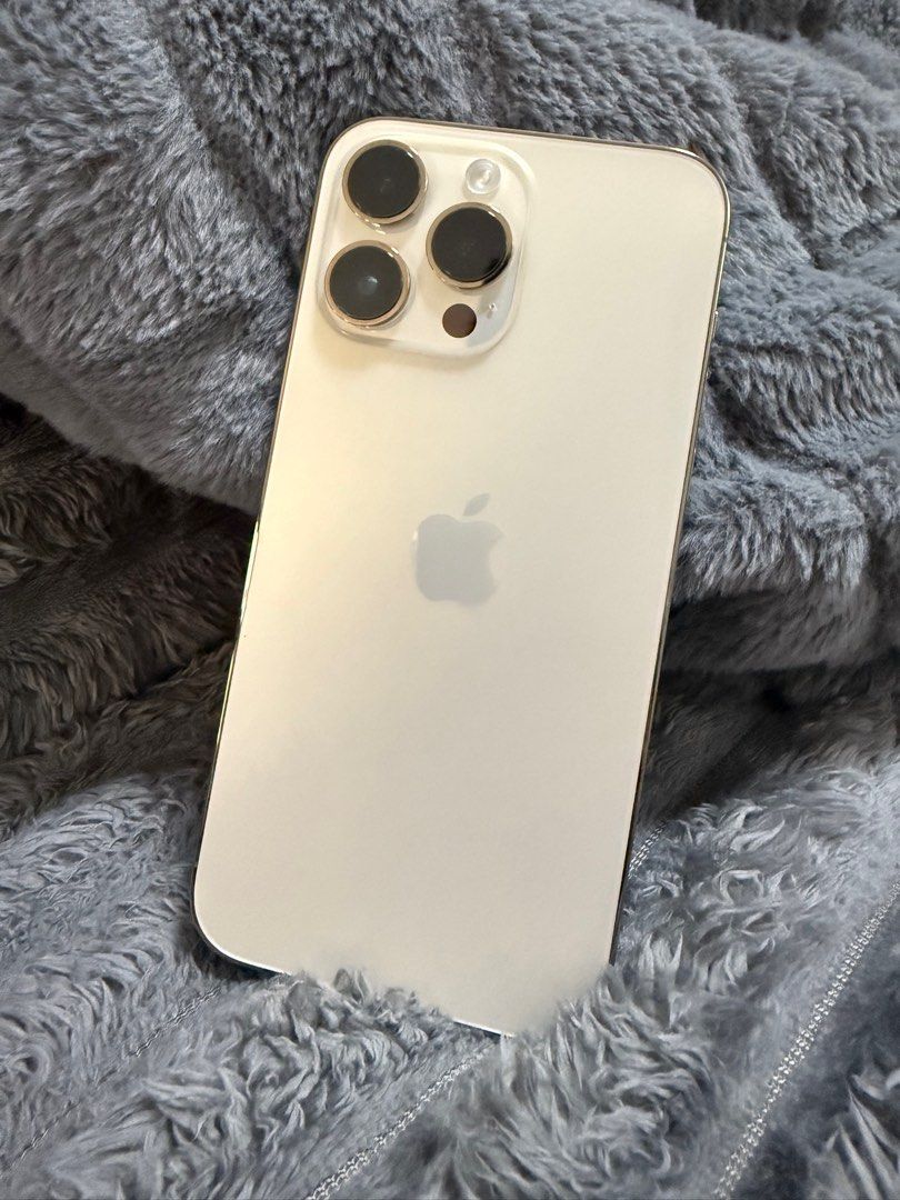 IPHONE 4 PRO MAX 128GB (Category: iPhone 14 Series) located in Angeles City. Submitted by shOpping (Listing ID 1363253178, Image 1). Description: iPhone 14 Pro Max • 128gb • Globe locked • Good as new • 85% battery health • iOS 18.4 • Free original Otter BOX case • Free Casetify case (DisneyXCasetify) • Includes USB-C to Lightning Cable • Includes the original box (with serial number) • Phones works smooth and you may check all you want. RFS: Upg
