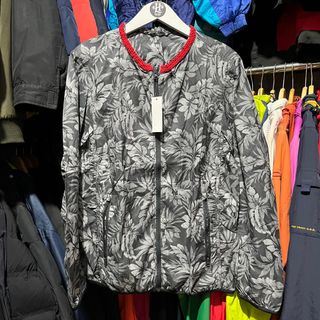 (Kategori: ) berada di . Dikirim oleh haloha.thrift (ID iklan 1363176377, Gambar 1). Deskripsi: .