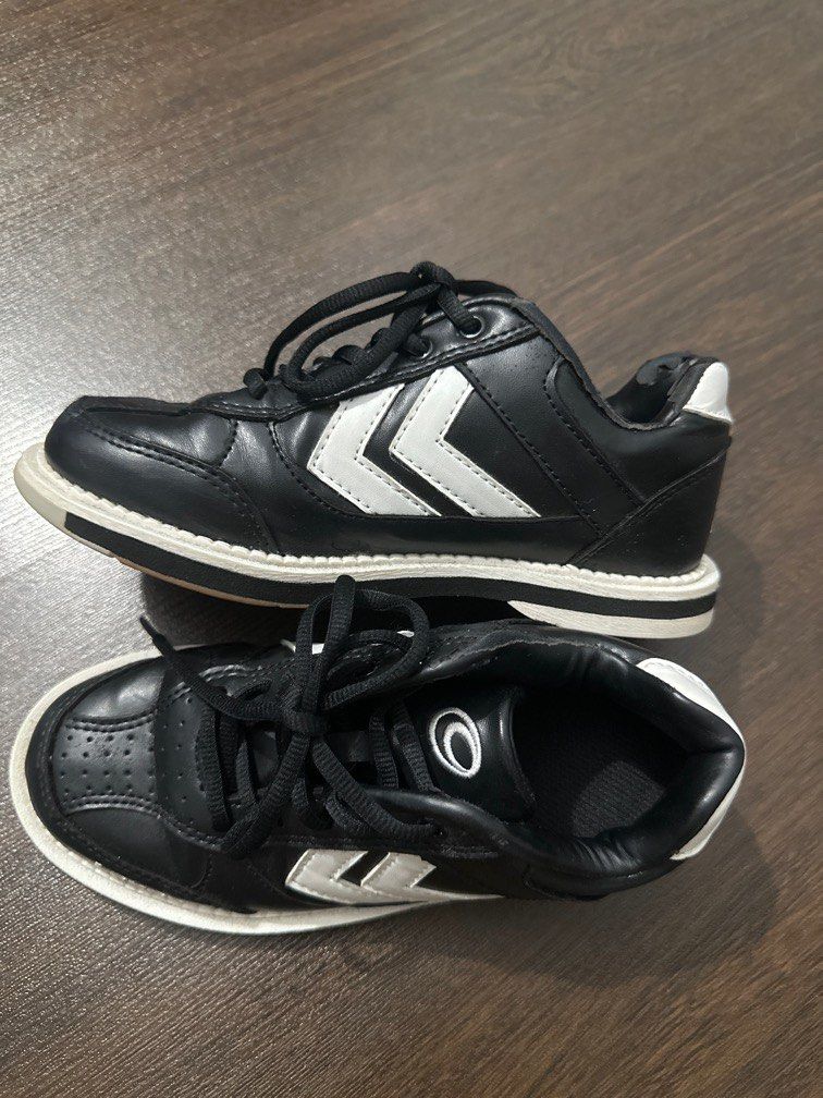 Leyon bowling shoes kids, Sports Equipment, Sports Games