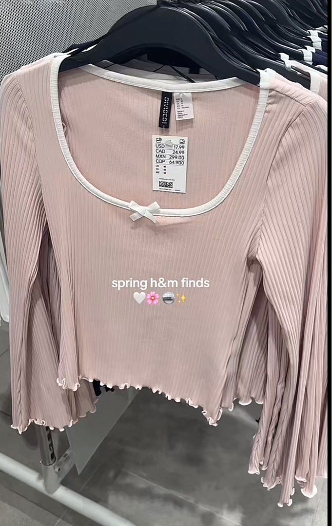 LOOKING FOR H&M COQUETTE DAINTY BOW TOP (Category: Longsleeves) located in Tagaytay City. Submitted by springintosummer_ (Listing ID 1363228538, Image 1). Description: .