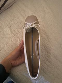 (Category: ) located in . Submitted by preloved545 (Listing ID 1363210655, Image 1). Description: .