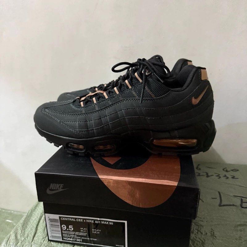 nike air max central cee (Category: Sneakers) located in Mandaluyong City. Submitted by shamzxc (Listing ID 1363172193, Image 2). Description: DM me if you’re interested size 40-45 Follow us on IG: chicfinds.dtqc Sold out Color: Black x Rose gold.