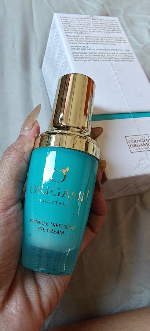ORIGANI Wrinkle Diffusing Eye Cream 30mL (Category: Face Care) located in Makati City. Submitted by declutterbrandnew (Listing ID 1363236319, Image 1). Description: REPRICED from 6k just make a reasonable offer. decluttering still sealed Dec 2027 expiry Reason for Selling: I still have another opened bottle (the one in the photo) priced online for 14k upto 25k.
