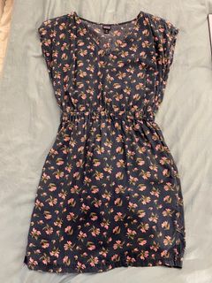 （分類：）位於 。 由 marinasells 提交（商品編號 1363252076，圖片 1）。簡介： 。