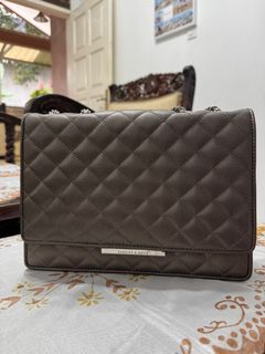 (Kategori: ) berada di . Dikirim oleh evestt (ID iklan 1363268662, Gambar 1). Deskripsi: .