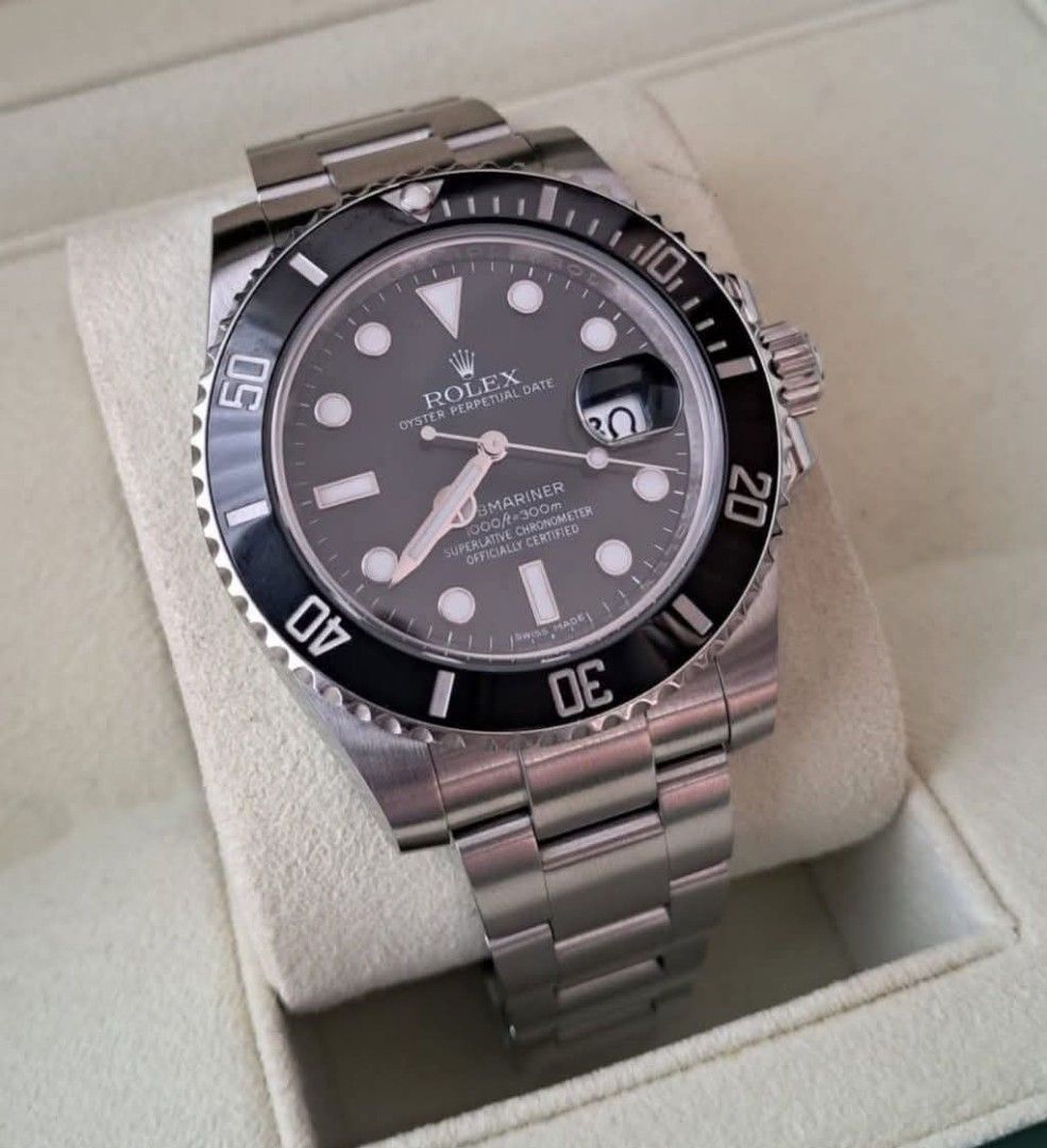 Rolex Submariner Date 40mm (Category: Luxury Watches) located in Mandaluyong City. Submitted by 88nac (Listing ID 1363287729, Image 1). Description: Goood deal alert 2013 Rolex Submariner Date 610k 🚨🚨🚨 Rolex Submariner Date Ceramic Full Set 9.5/10 condition Serviced 2025 2013 - Foreign AD PM for serious inquiries.
