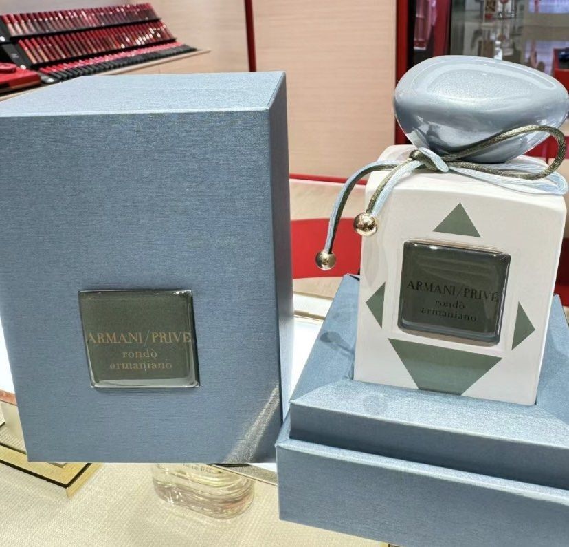 Rondo Armaniano prive Edition 100ml (Category: Fragrance & Deodorants) located in Pasay City. Submitted by templonuevo93 (Listing ID 1303082508, Image 2). Description: .