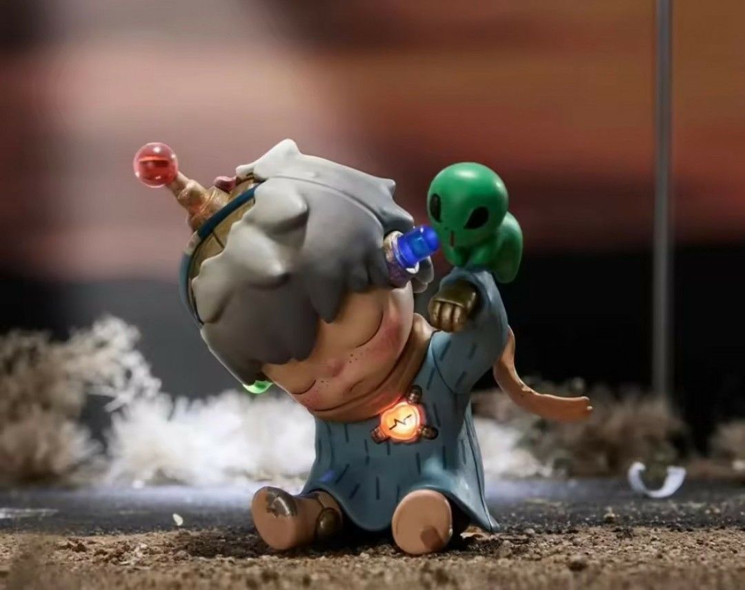 SECRET RARE! POPMART] POPMART HIRONO ECHO SERIES NEVER GROWING UP