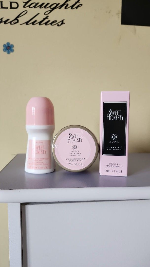 Sweet Honesty Perfume Set (Category: Fragrance) located in North York. Submitted by sharon123. (Listing ID 1363291938, Image 2). Description: Brand new unopened products 50ml Perfume spray 150ml Perfumed Skin Softener Cream Deodorant 75ml.