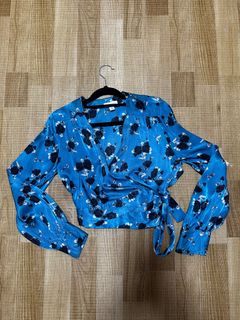 (Category: ) located in . Submitted by allstuffauthentic (Listing ID 1363268681, Image 1). Description: .
