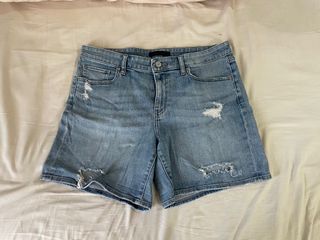 (Category: ) located in . Submitted by ctg222 (Listing ID 1363189458, Image 1). Description: .