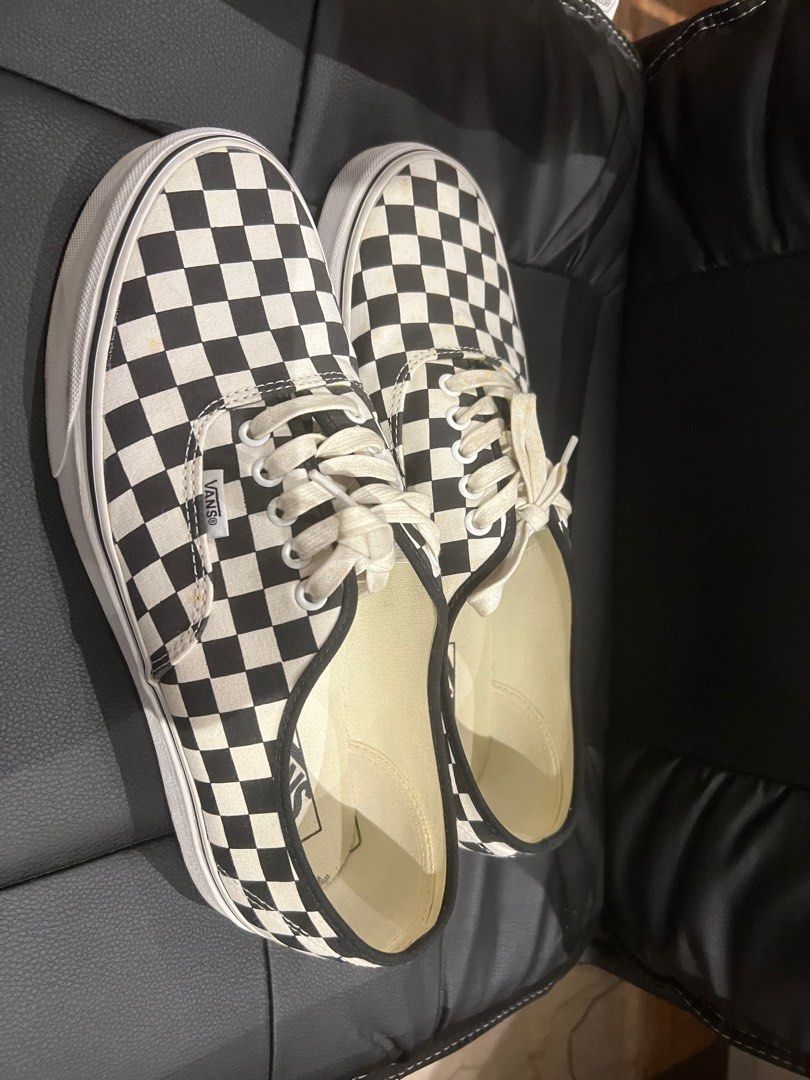 Vans Classic Checkered Sneakers (Category: Sneakers) located in Quezon City. Submitted by jvh13 (Listing ID 1363261474, Image 2). Description: Vans Classic Checkered Sneakers Size 10.5 US 8.5/10 condition .
