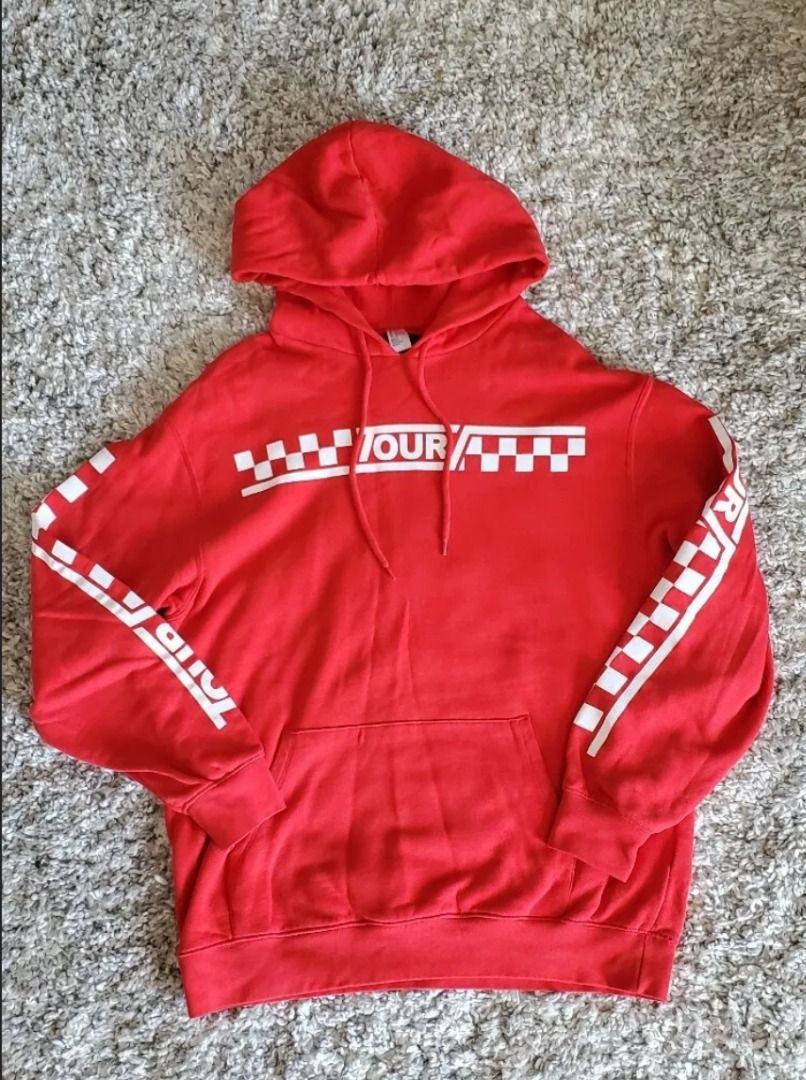Vintage 2017 Justin Bieber 2017 Purpose Tour Sweatshirt Red (Category: Coats, Jackets and Outerwear) located in Singapore. Submitted by adee.chips (Listing ID 1363337504, Image 2). Description: Authentic as always They dont produce hoodies like these anymore Mailing $2..