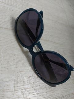 (Category: ) located in . Submitted by shopyclee (Listing ID 1363185793, Image 1). Description: .