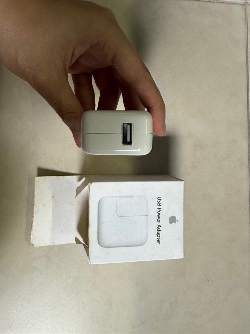 WTS Apple 12W USB power adapter63139682816001111