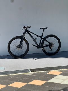 (Category: ) located in . Submitted by bikes_and_pc_custom (Listing ID 1363103306, Image 1). Description: .
