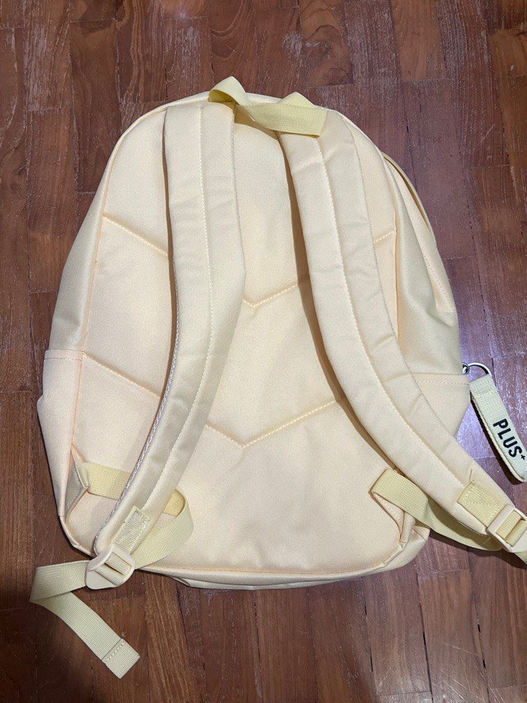 Yellow Backpack (Category: Backpacks) located in Singapore. Submitted by kac_xx_ (Listing ID 1363297976, Image 2). Description: Bought overseas, never used before..