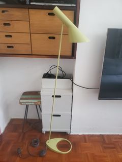 （分類：）位於 。 由 juneoncarousel 提交（商品編號 1362557467，圖片 1）。簡介： 。