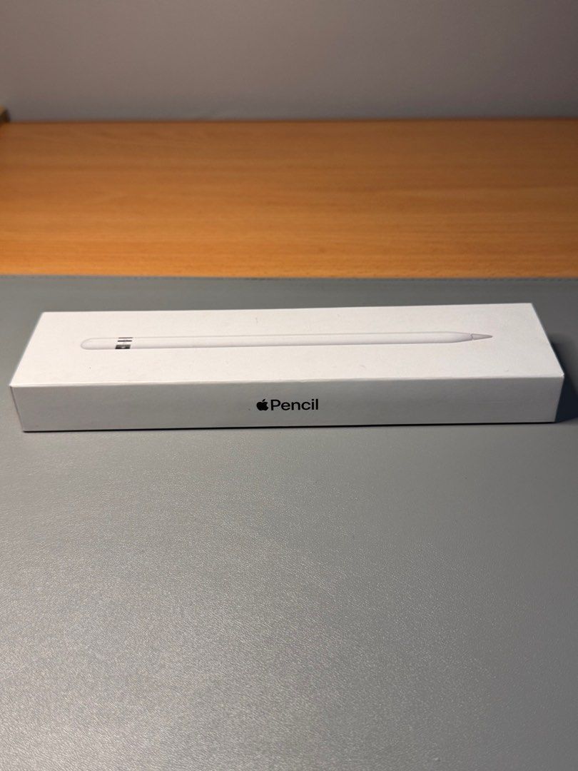 Apple Pencil 1st Generation (Category: iPad) located in Angeles City. Submitted by edelle18 (Listing ID 1363433695, Image 1). Description: For Sale Apple Pencil 1st Generation Complete with box and accesories Compatible to ipad 10th gen Original Meet up around pampanga.