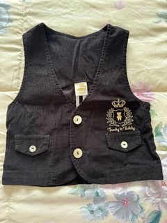 (Category: ) located in . Submitted by prelovedcloset211 (Listing ID 1363378298, Image 1). Description: .