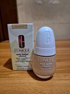 Clinique Liquid Foundation (63 fresh beige)