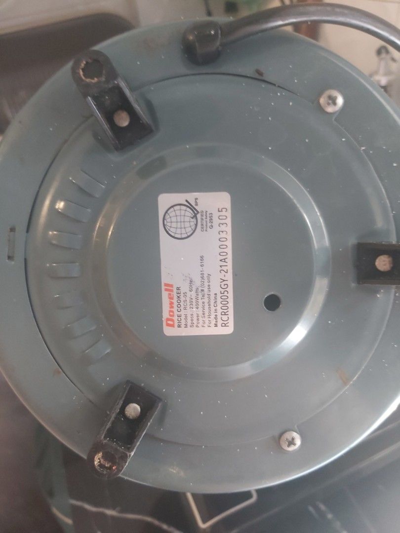 Dowell 5 cups rice cooker (Category: Cookers) located in Mandaluyong City. Submitted by odaysmith (Listing ID 1363410762, Image 3). Description: Dowell 5 Cups Rice Cooker Mandaluyong Area RFS: May bagong rice cooker.