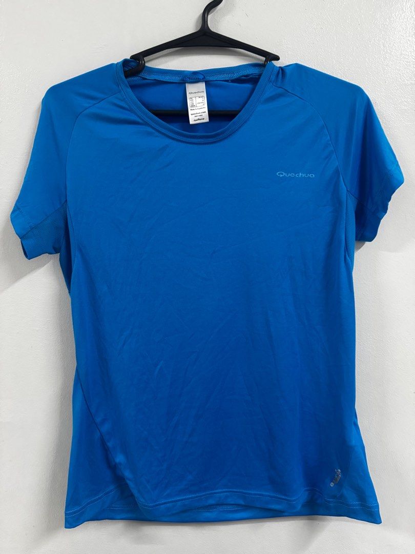 Drifit Top Large Quechua (Category: Activewear) located in Manila. Submitted by basicstuffmnl (Listing ID 1363411285, Image 1). Description: Quecha size large drifit Rfs : decluttering.