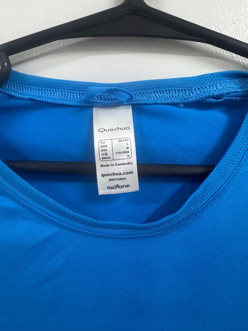 Drifit Top Large Quechua (Category: Activewear) located in Manila. Submitted by basicstuffmnl (Listing ID 1363411285, Image 2). Description: Quecha size large drifit Rfs : decluttering.