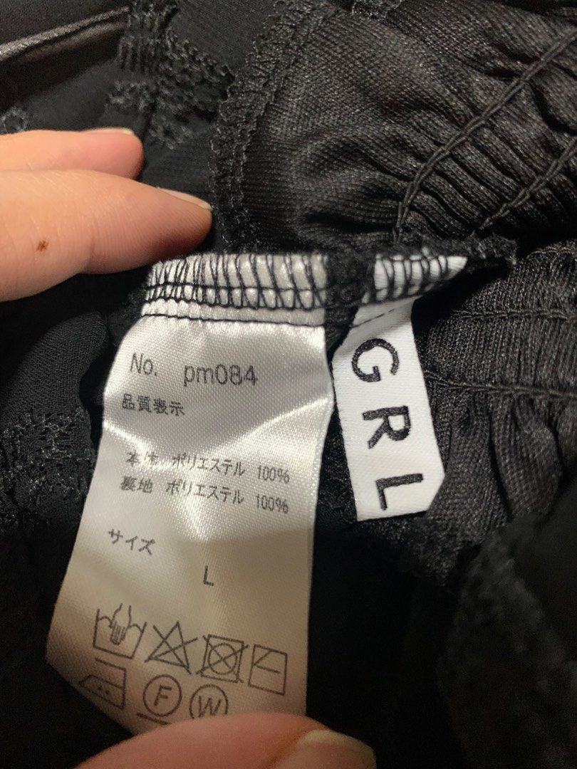 GRL Shirring Lace Embroidery Blouse (Category: Blouses) located in Manila. Submitted by c980_ (Listing ID 1363453951, Image 3). Description: Used once, no flaws Size L on tag but Japan sizing runs different--best fits sizes S-M No when worn pics.