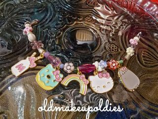 （分類：）位於 。 由 oldmakeup 提交（商品編號 1363444619，圖片 1）。簡介： 。