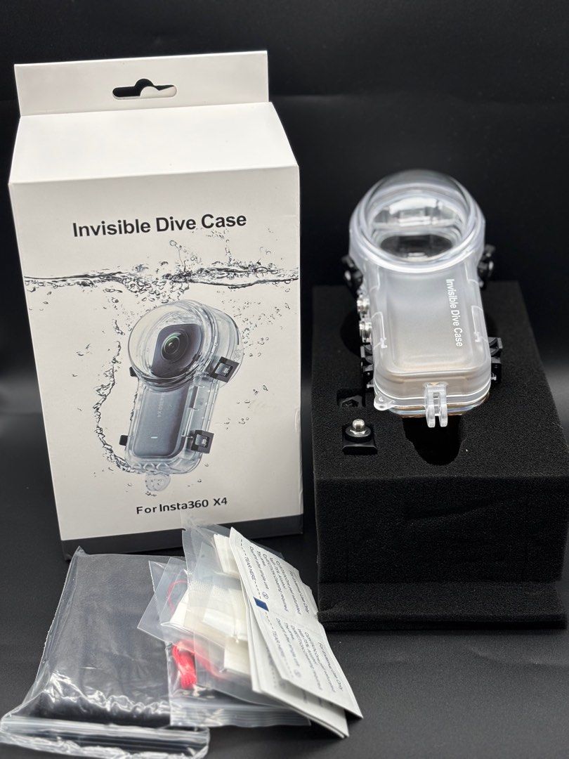 INSTA360 INVISIBLE DIVE CASE FOR INSTA360 X4 PANORAMIC CAMERA SHELL WATERPROOF HOUSING CASE (Category: Camera Bags & Carriers) located in Manila. Submitted by guerle (Listing ID 1363519819, Image 2). Description: .