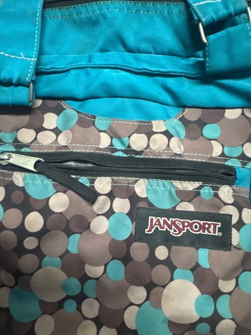 Jansport Laptop Bag (Category: Shoulder Bags) located in Balanga. Submitted by psyche1221 (Listing ID 1363387577, Image 3). Description: Selling to declutter. Bag is spacious and very sturdy. May be used as laptop bag or overnight bag..