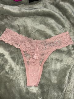 (Category: ) located in . Submitted by thriftmaaa (Listing ID 1363488138, Image 1). Description: .