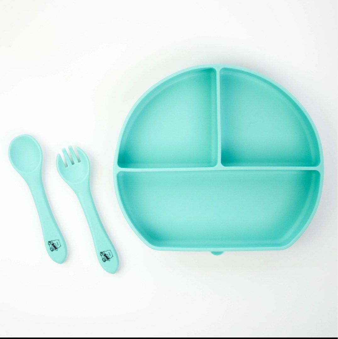 Little Bearnie Utensils Feeding Set (Category: Weaning & Toddler Feeding) located in Manila. Submitted by hellothere2012 (Listing ID 1363359503, Image 1). Description: Spoon and fork only Blue color only available.