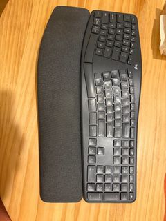 Logitech ERGO K860 Ergonomic Keyboard63012454971779110