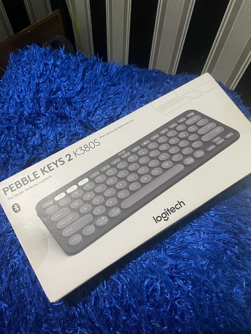 LOGITECH Pebble Keys 2 K380S Wireless (Category: Computer Keyboard) located in Makati City. Submitted by techno-shop (Listing ID 1363458606, Image 1). Description: PM lang if may tanong. Switch between 3 of your devices with a press of the Easy-Switch buttons. Compatible with Windows, macOS, iPadOS, iOS, and Android..