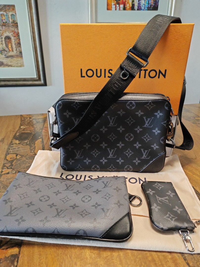Louie Vuitton Trio Messenger Monogram Eclipse (Category: Luxury Bags & Wallets) located in Mandaluyong City. Submitted by brianallan (Listing ID 1363405582, Image 3). Description: Used Once for an Event. May pass as brand new. AUTHENTIC Slightly Negotiable.