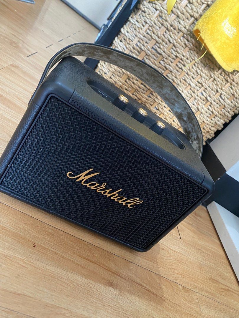 Marshall Kilburn 2 (Category: Soundbars, Speakers & Amplifiers) located in Paranaque City. Submitted by jaki0509 (Listing ID 1363396635, Image 1). Description: seldom used .