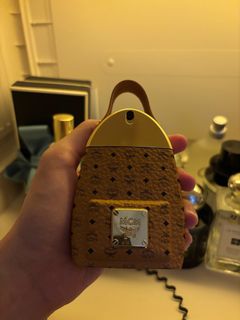 (Category: ) located in . Submitted by _izuan_ (Listing ID 1337002876, Image 1). Description: .