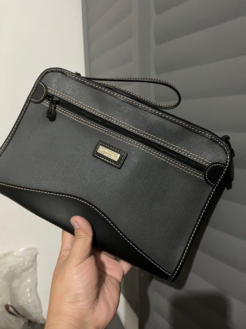 Mens clutches from Japan (Category: Luxury Bags & Wallets) located in Meycauayan. Submitted by gadgets_n_vanity (Listing ID 1363515857, Image 1). Description: Mens clutches from Japan Price is per bag not bundle price Like and follow our page : Gadgets n Vanity.
