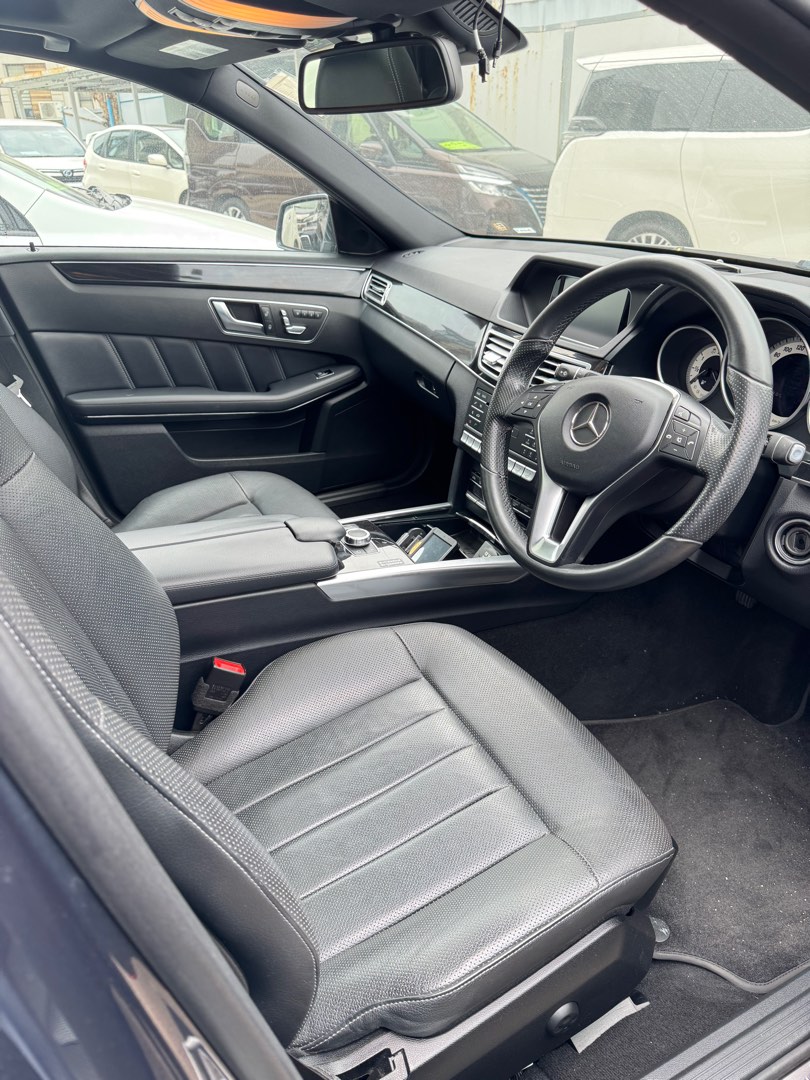 Mercedes-Benz E200 Facelift Premium Edition Auto62864837317635111