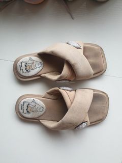 (Kategori: ) berada di . Dikirim oleh handpickedbyami (ID iklan 1363455231, Gambar 1). Deskripsi: .