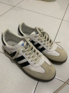 (Kategori: ) berada di . Dikirim oleh cloudyelle (ID iklan 1363472515, Gambar 1). Deskripsi: .
