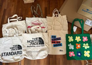 (Category: ) located in . Submitted by ha_nis (Listing ID 1363368079, Image 1). Description: .