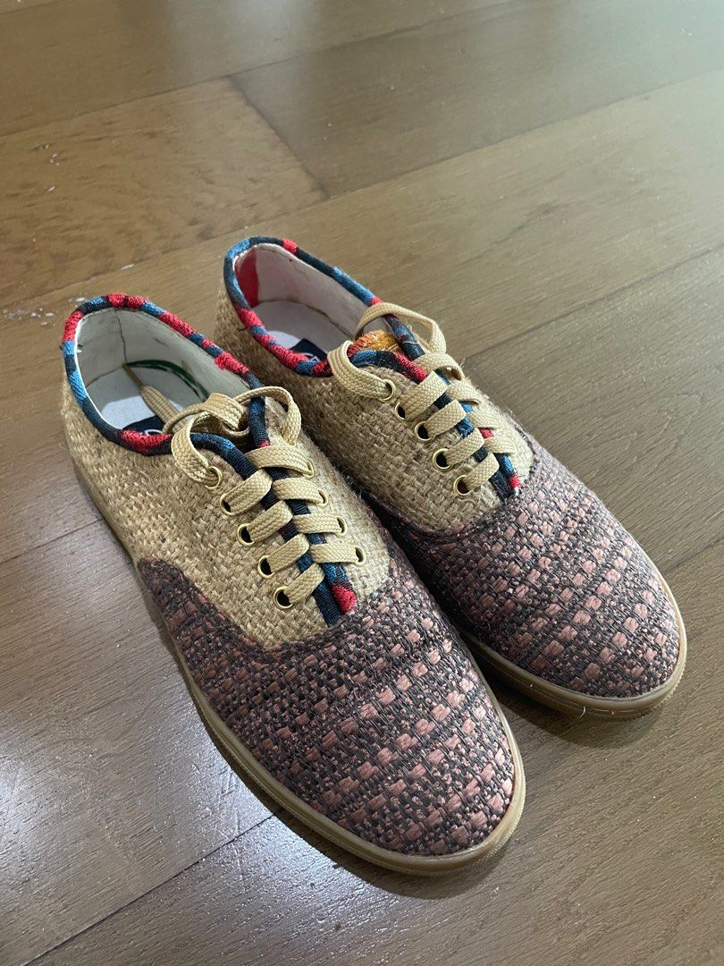 Unisex upcycled sneakers from Side B (Category: Sneakers) located in Makati City. Submitted by best.seconds (Listing ID 1363463994, Image 1). Description: Locally made upcycled shoes from sustainable brand Side B (retails for 6k++) Used 2x Unisex fits US Women 7-7.5 or Men 5.5.